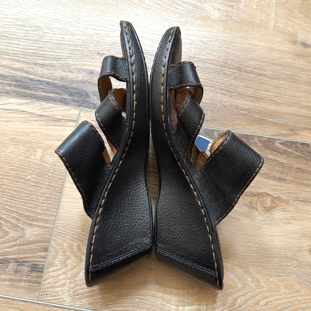 Børn Black Leather Crisscross Buckle Wedge Sandals Size 10 Slip-On Comfort NWOB - Picture 6 of 10